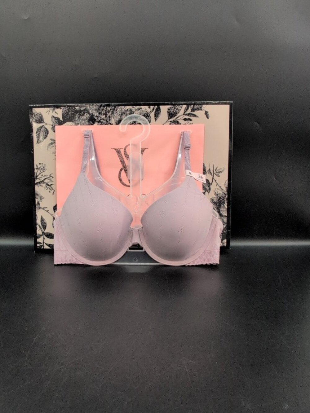 Victoria Secret Lightly Lined Underwired Full Coverage T Shirt Bra 34B Blossom
